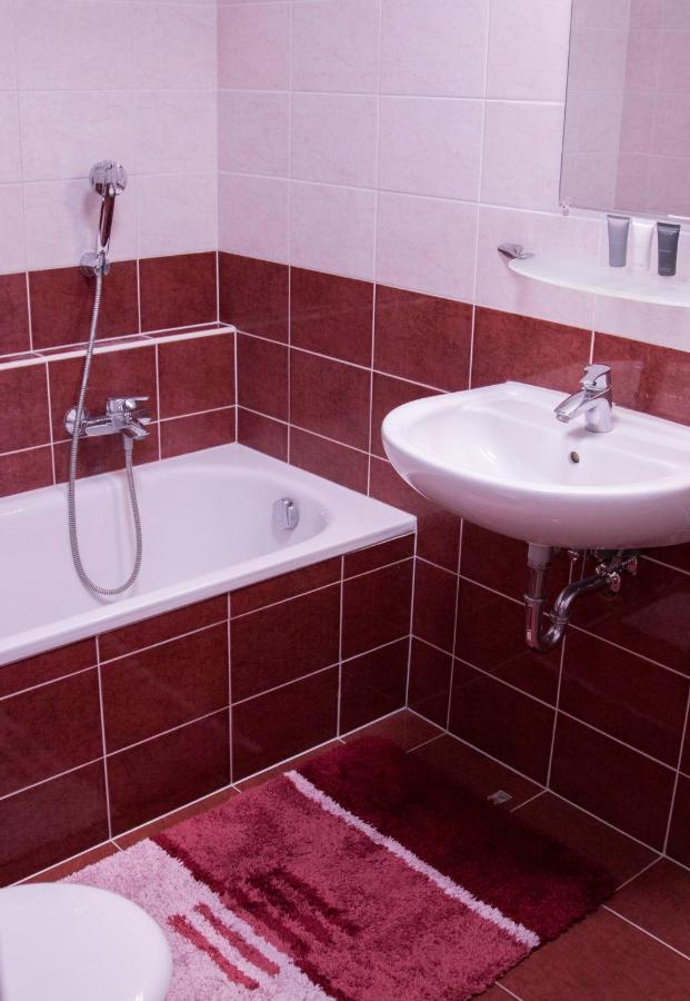 Keleti Aparthotel Будапеща Екстериор снимка